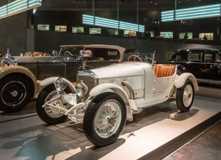 Mercedes Benz museo Stuttgart