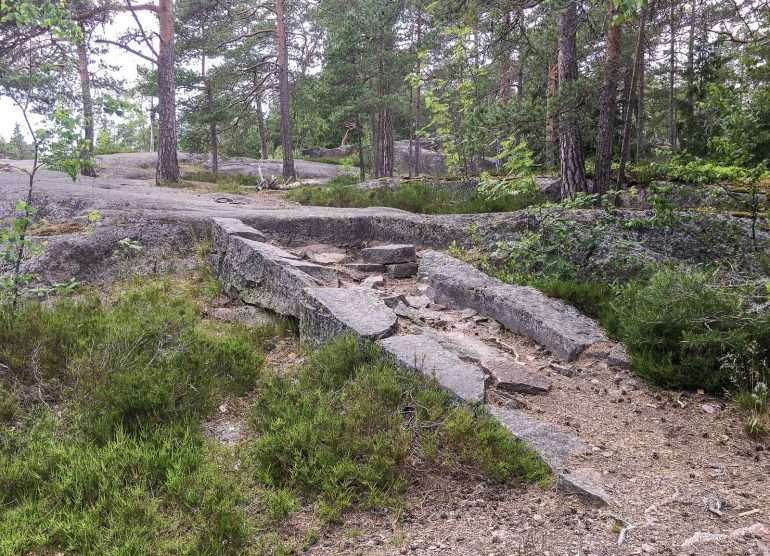 Kalliopuutarha Kaitaa