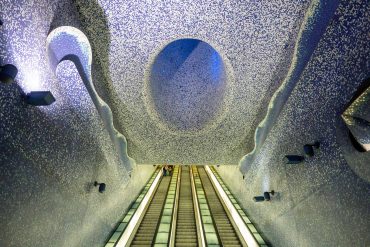 Toledo metro Napolin matkan kustannukset