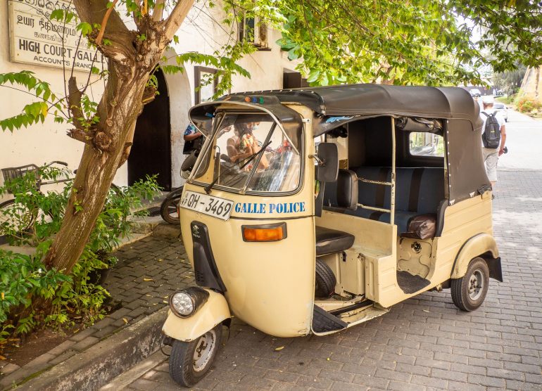 Poliisin tuktuk Galle