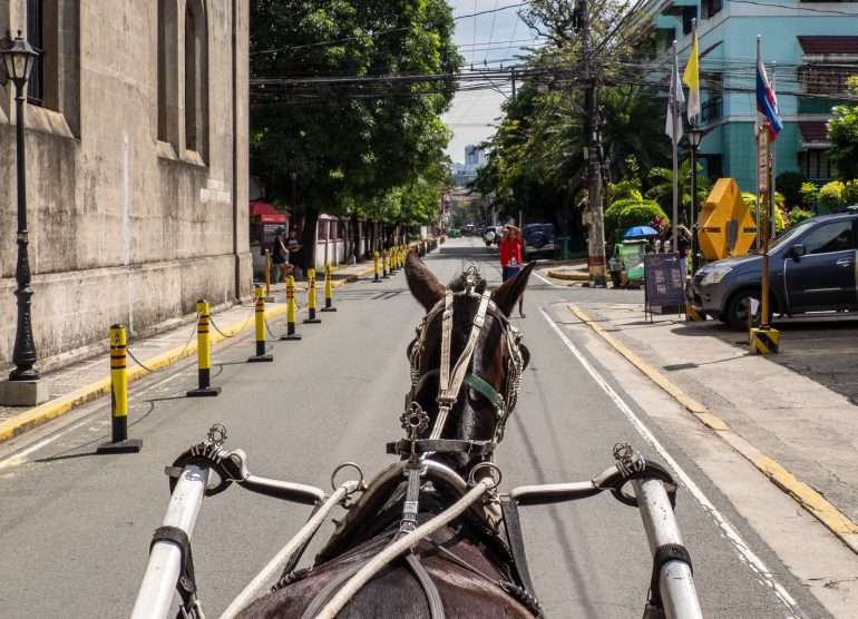 Intramuros Manilan nähtävyyksiä