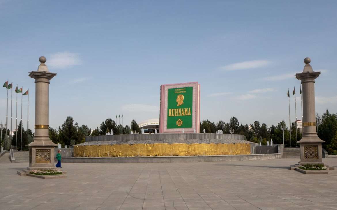 Kolme kertaa matkailusta Turkmenistan