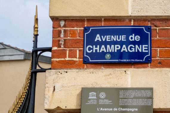 Epernay Avenue de Champagne