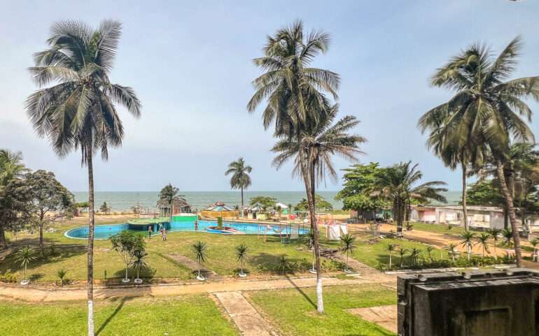Hotel Africa Monrovia Liberia Liberian rannoilla feature