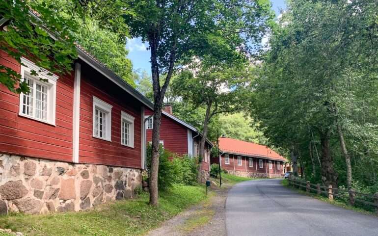 Ruukinraitti Alvar Aalto Terassitalo Eura