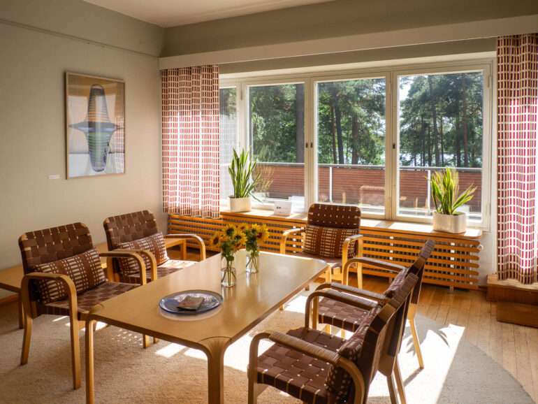 Artek sisustuksia Sunilan Aalto-kodit