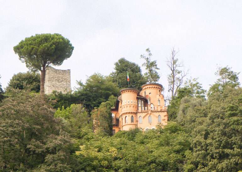 20 huvilaa Como-järvellä