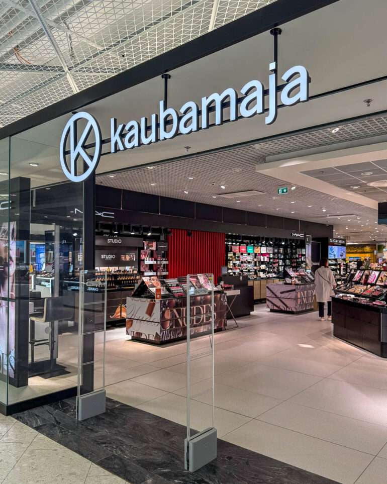 Kaubamaja Helsinki Tallinna 60 vuotta