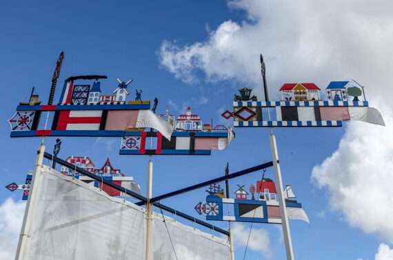 Baltiaa maata pitkin