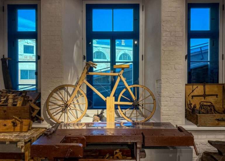 Tekniikan ja teollisen muotoilun keskus Latvia