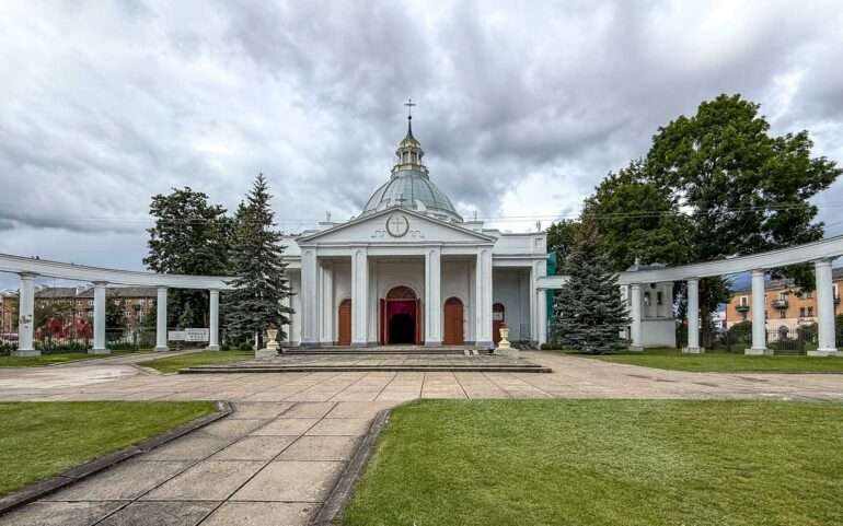 Daugavpils Väinänlinna katolinen kirkko