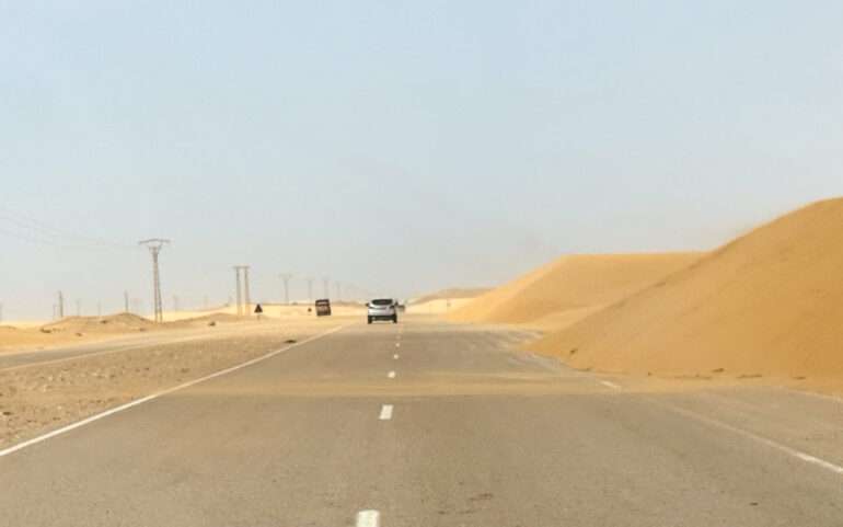 Laayounesta Atlantin rannalle