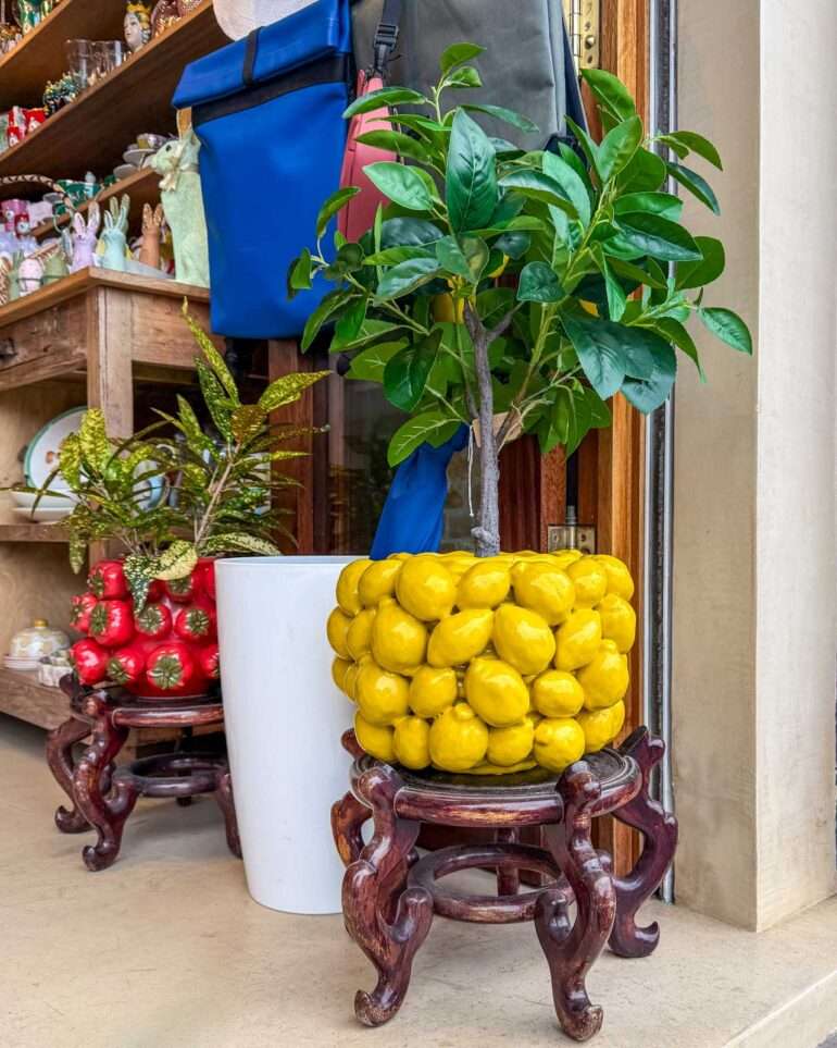 Kare design kukkaruukku