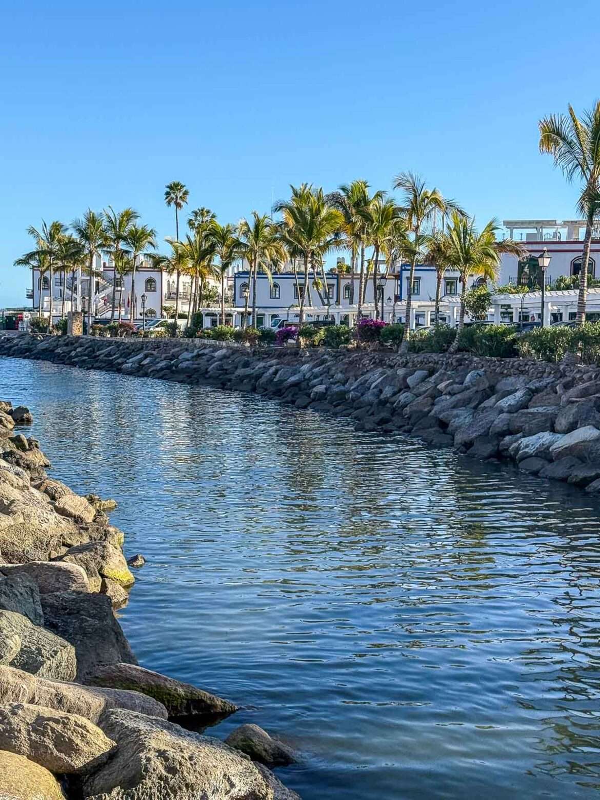 Puerto de Mogan kanavat