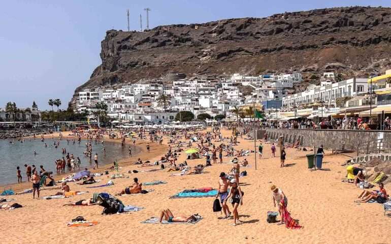 Puerto de Mogan ranta