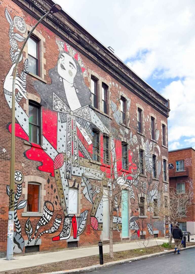 Boulevard Saint-Laurent Leonard Cohen Montreal