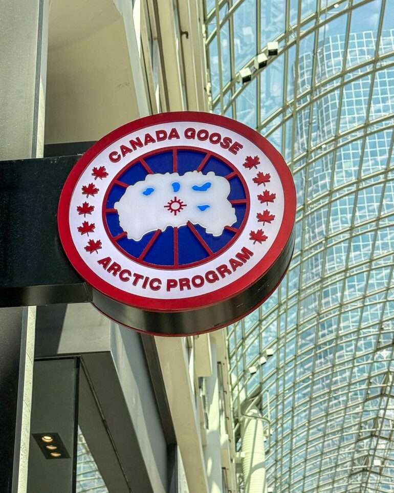 Toronton nähtävyydet Eaton Centre Toronto