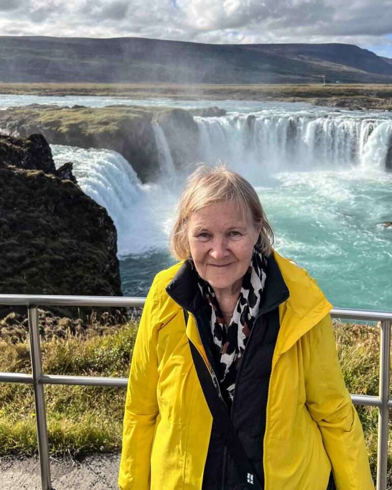 Islannin vesiputouksia Godafoss