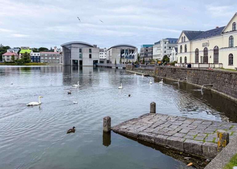 Reykjavik kaupungintalo